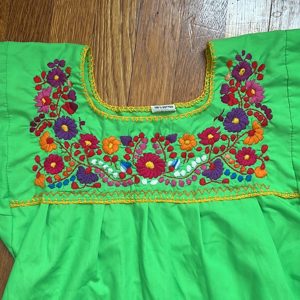 Bright EUC Mexican Tunic Embroidered - Picture 1 of 3